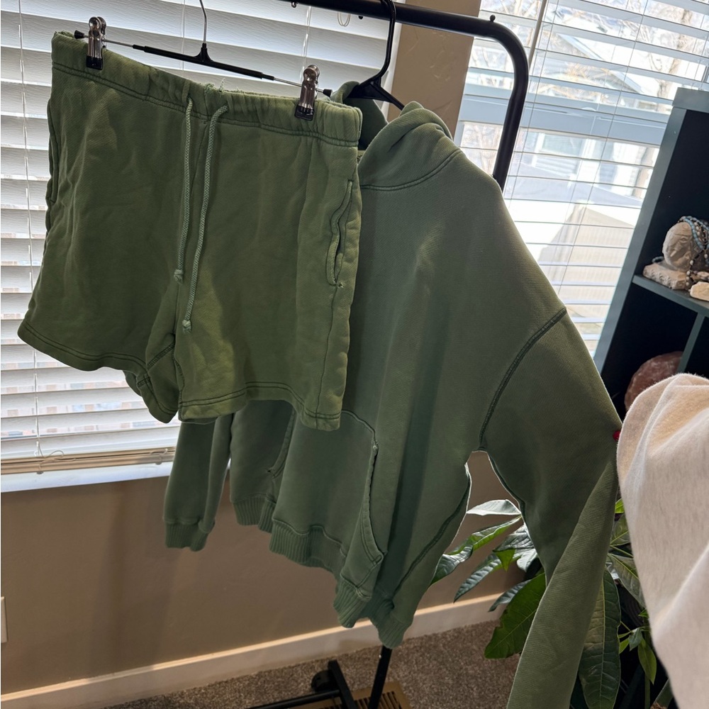 Stylish Green Hoodie and Shorts Set